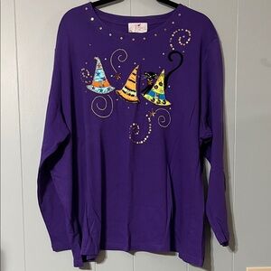 Quacker Factory Purple Top with Colorful Hat Design